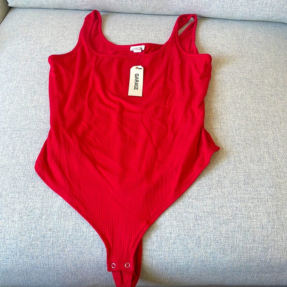 Garage Tank Bodysuit G/L Red new with tag